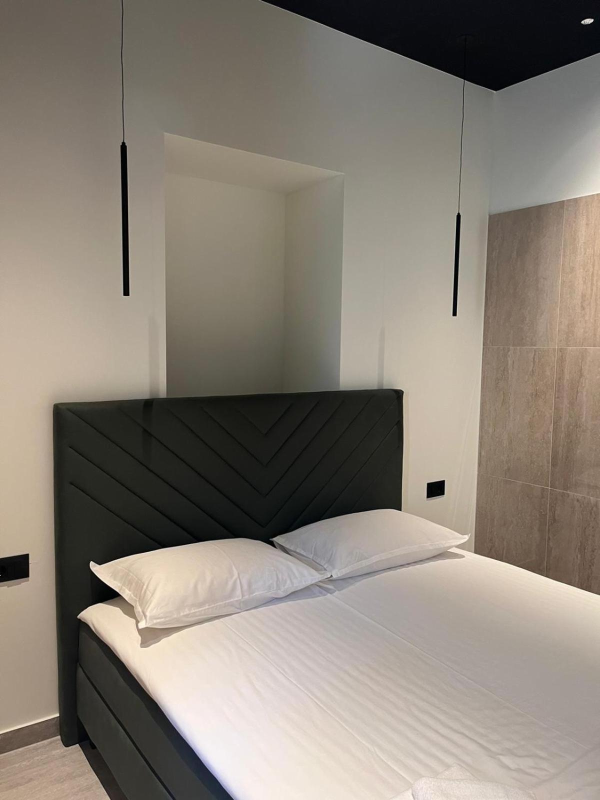 Marinac City Center Apartments & Rooms สปลิท ภายนอก รูปภาพ